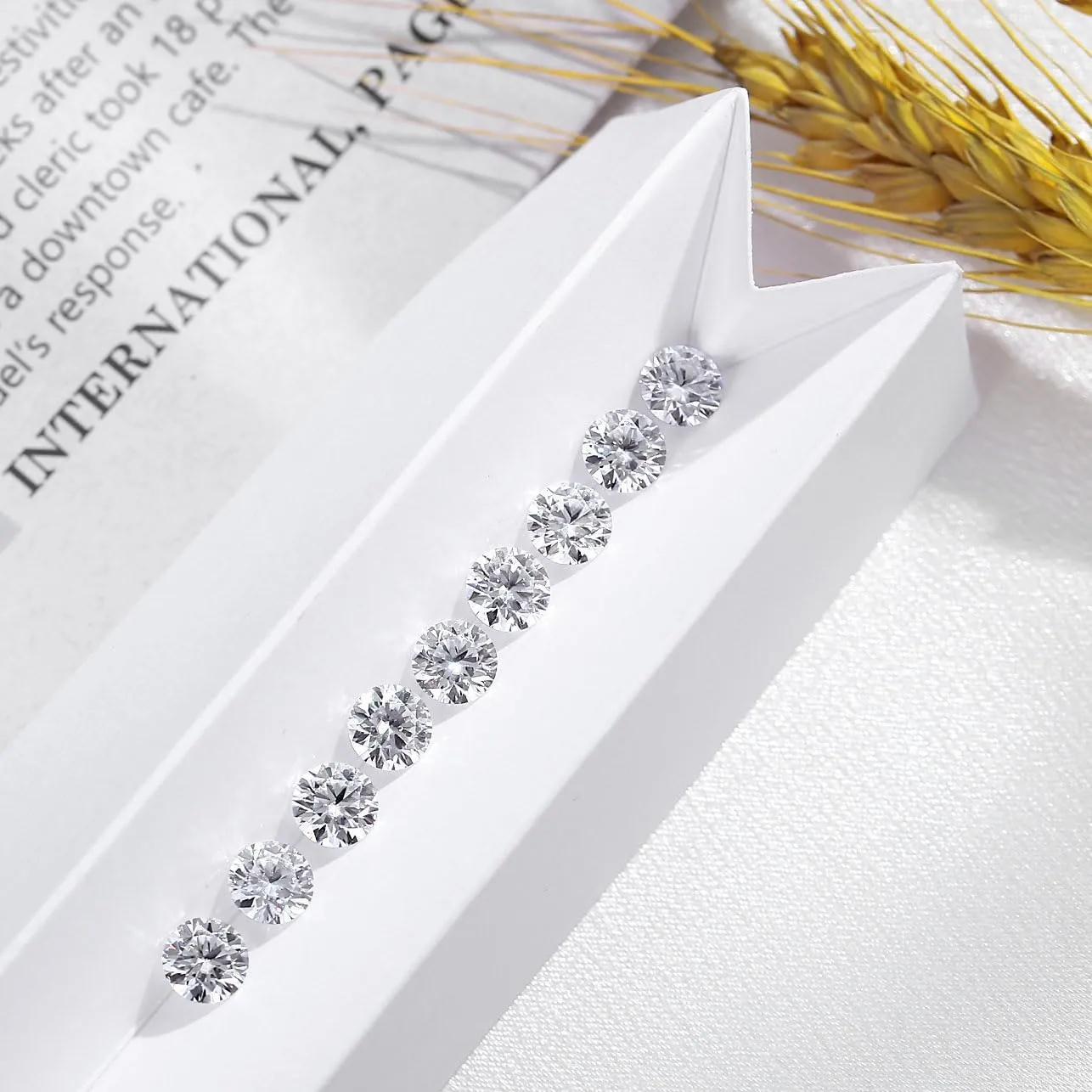 0.7-6mm Round Brilliant CZ Loose Gemstone White Color 5A 3mm Cubic Zirconia Loose Gem Stone Foy Jewelry Setting