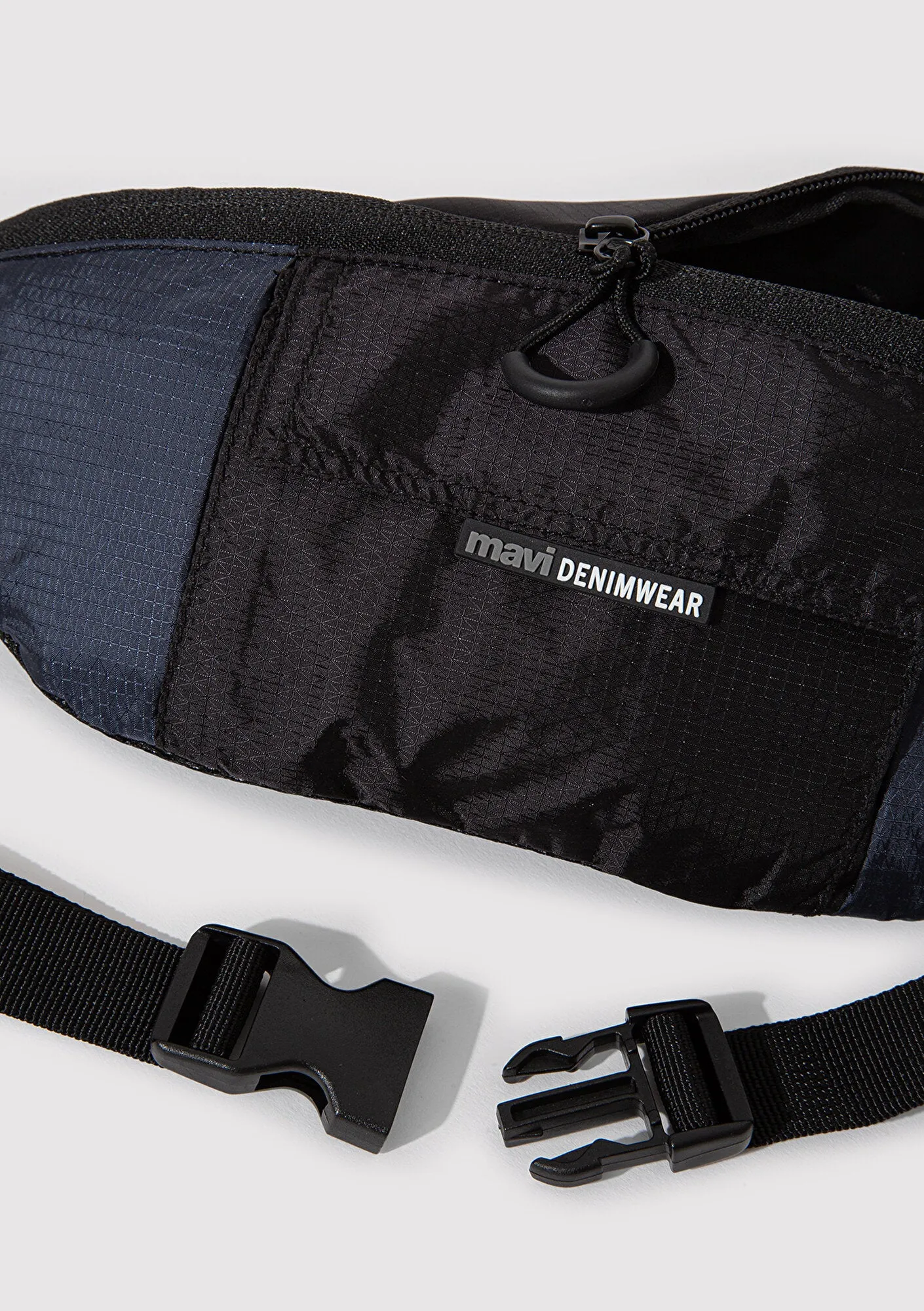Black Belt Bag