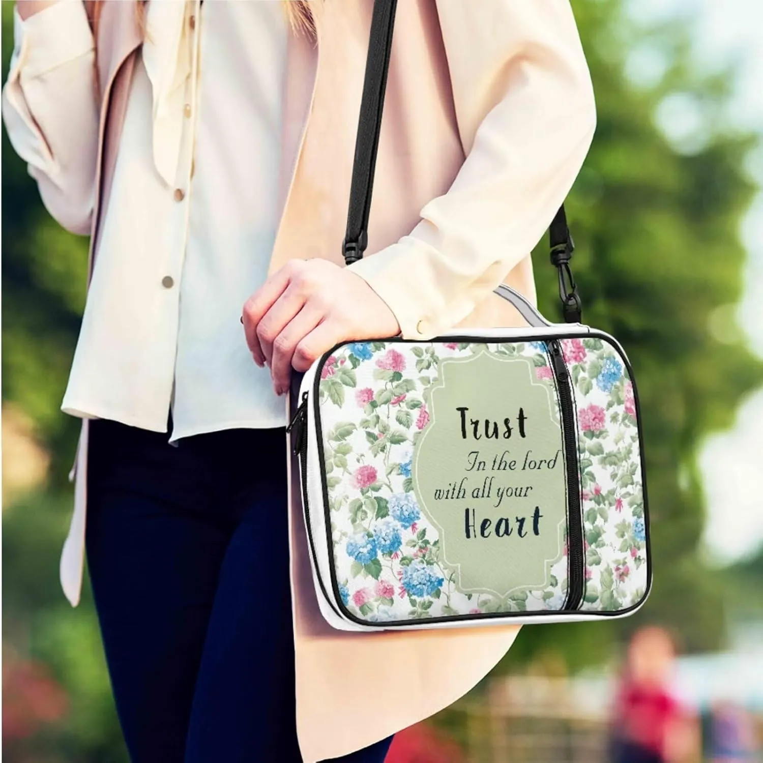 Blue Pink Floral Print Bible Carrying Cases for Womens Girls Lightweight Bible Cover Church Bag Bible Protective with Zipper Pocket Keychain for Worship School Travel Use