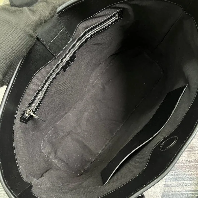 Charm - GG Bags - 460