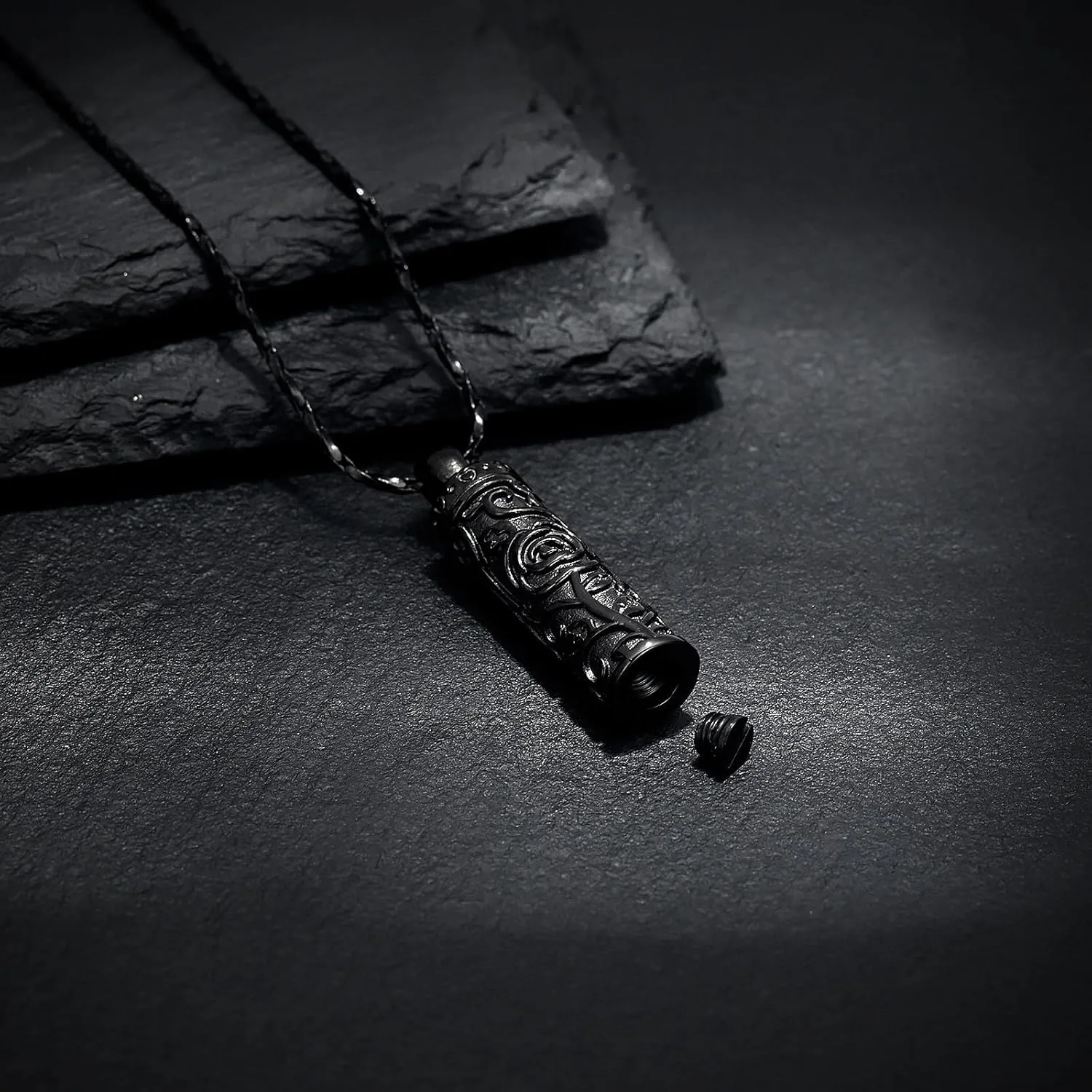 Flower Celtic Cremation Jewelry Necklace Roseflower Cylinder Bar Urn Necklace for Ashes Urn Pendant Necklace Keepsake Memorial Lockets for Ashes for Women Men