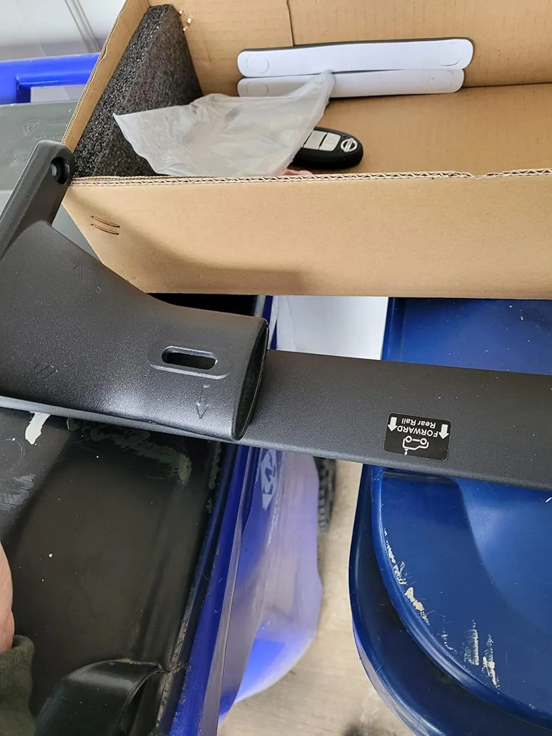 Heavy Duty Aluminum Alloy Cross Bars for Nissan Kicks 2016-2024 | Easy Installation | Warranty 2 Years | Compatible with Roof Boxes, Bags, Kayak, Bicycle Rooftop Accessories