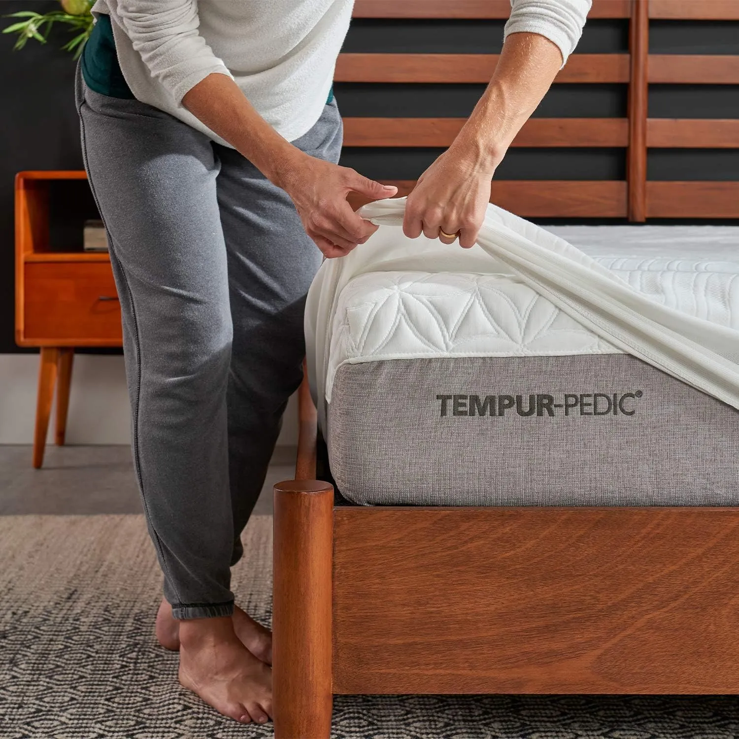 Tempur-Pedic TEMPUR-Protect Waterproof Mattress Protector, King, White