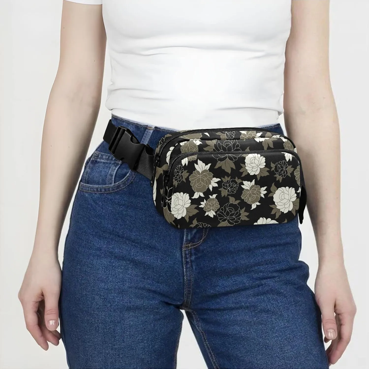 Vintage Retro Seamless Traditional Flowers Flower on Black Adjustable Belt Running Bag, Crossbody Fanny Pack Waist Runners Bag Tote for Women Men Sports Hiking Fitness Exercise Gym Pouch
